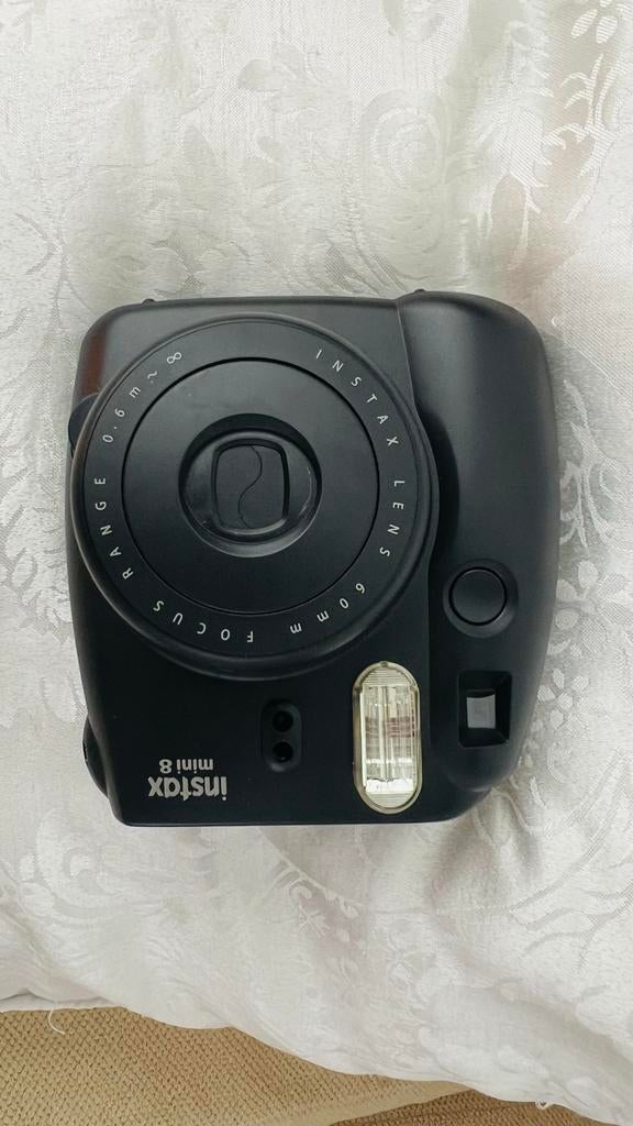 Fuji Instax mini 8 camera zwart, Ophalen of Verzenden, Zo goed als nieuw, Polaroid, Fuji