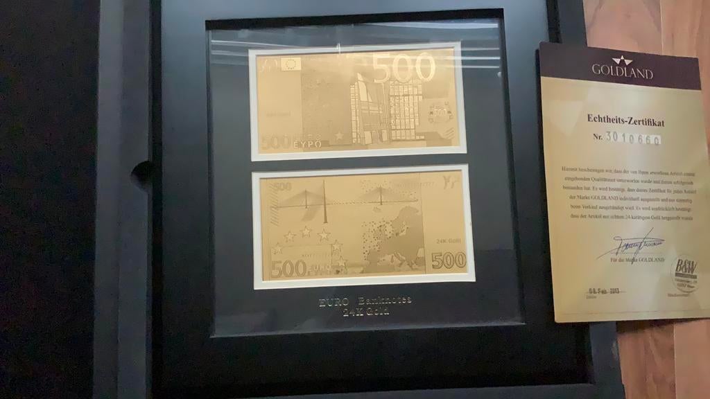 gouden. Bankbiljetten  in een lijst 24k met certificaat 2013, Postzegels en Munten, Bankbiljetten | Europa | Eurobiljetten, Ophalen