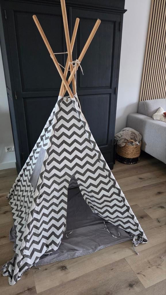 Tipi tent met grijs zigzag patroon, Ophalen of Verzenden, Gebruikt
