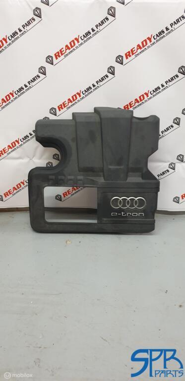 AUDI A3 8V E-TRON Afdekplaat motor MOTORPLAAT 04E103925C, Audi, Gebruikt, Audi, Ophalen of Verzenden