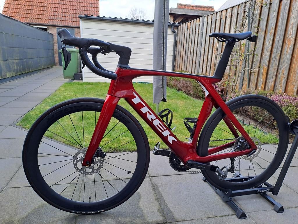 Trek Madone SL6 MT 58 - Zo goed als nieuw, Fietsen en Brommers, Fietsen | Racefietsen, Zo goed als nieuw, Overige merken, Meer dan 20 versnellingen