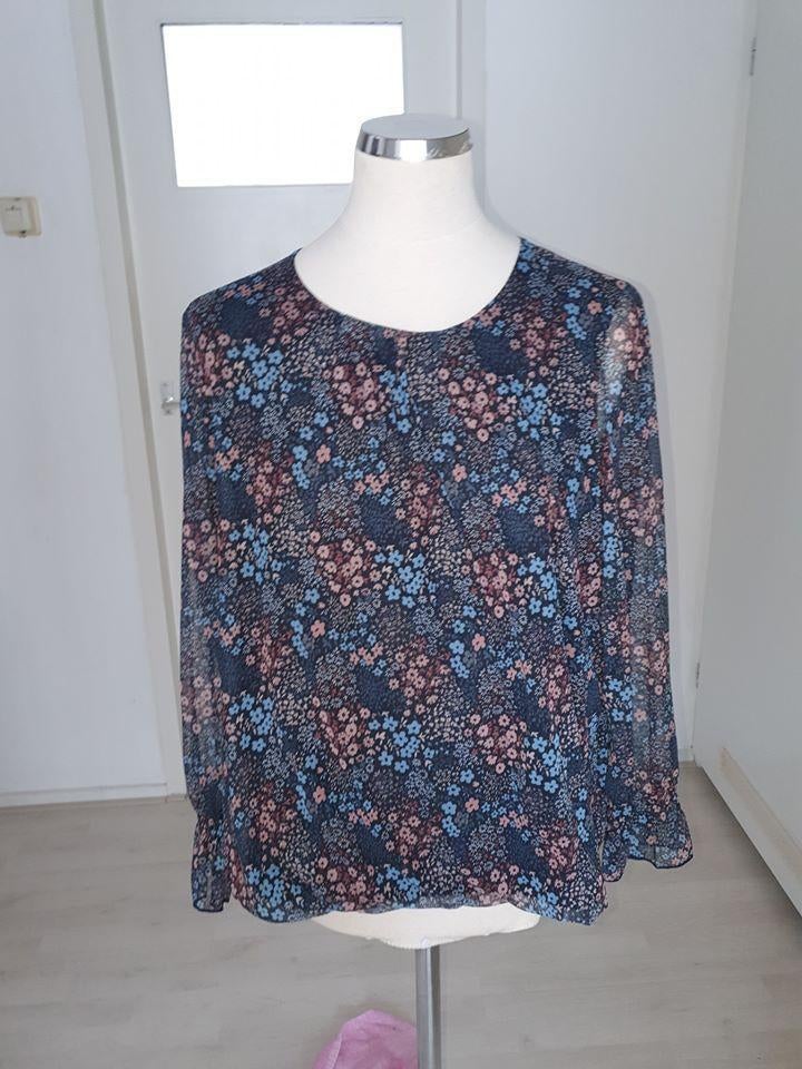 blauw kleurig shirt maat XL    *v15, Kleding | Dames, T-shirts, Blauw, Maat 46/48 (XL) of groter, Ophalen of Verzenden, Zo goed als nieuw