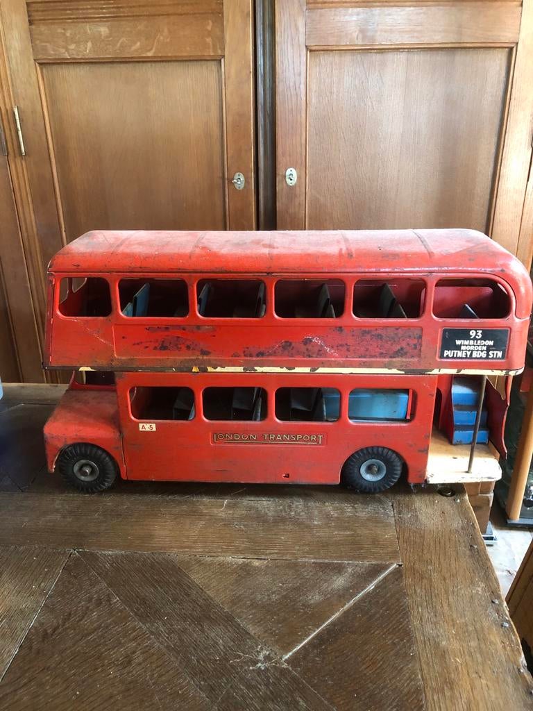 Antieke Tri-ang London Transport dubbeldekker bus, Antiek en Kunst, Antiek | Speelgoed, Ophalen of Verzenden
