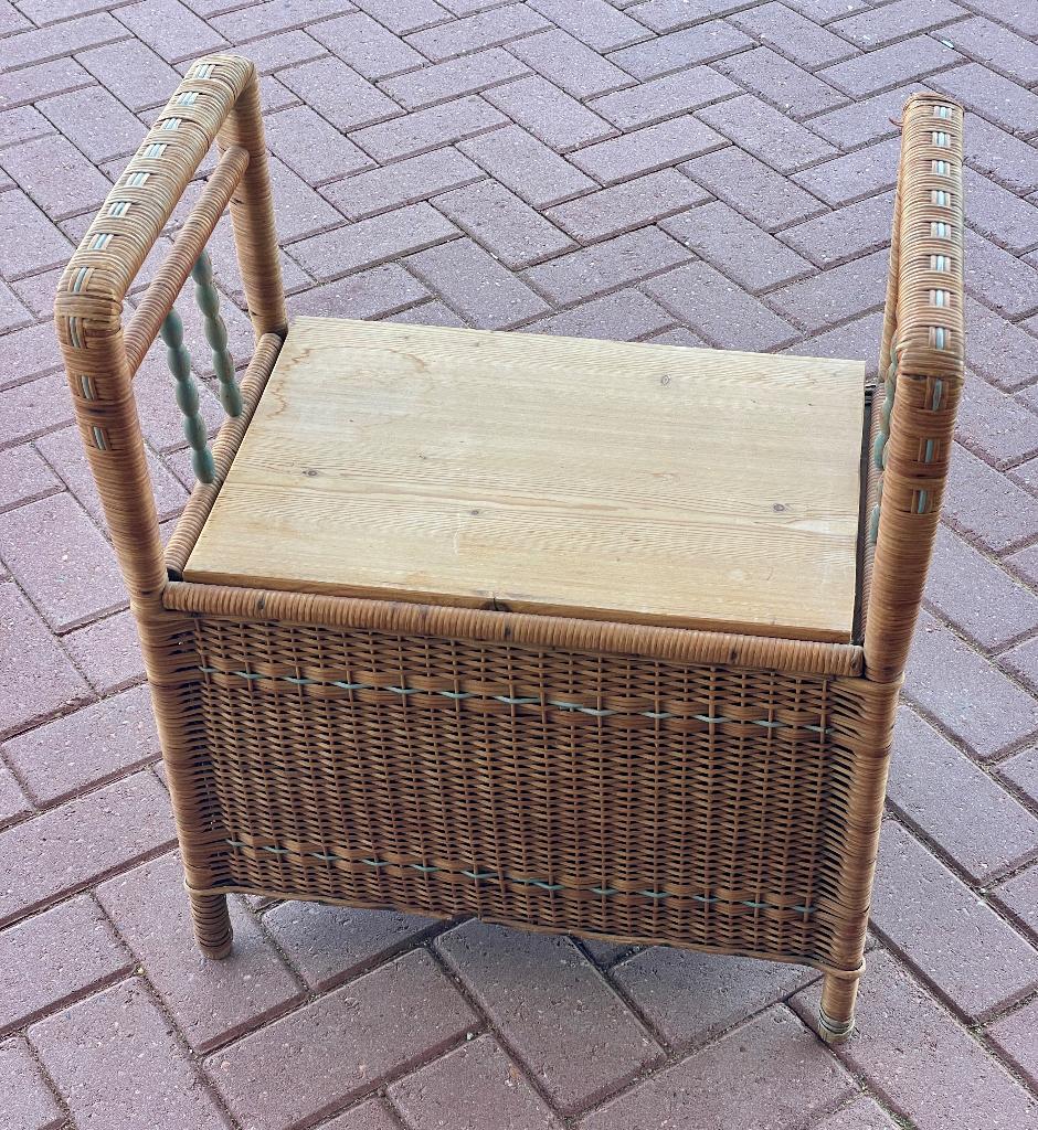 Vintage rotan opbergbankje, Huis en Inrichting, Ophalen, Gebruikt