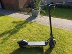 Segway Ninebot kickscooter F2 plus elektrische step zwart, Fietsen en Brommers, Steps, Ophalen, Zo goed als nieuw, Elektrische step (E-scooter)