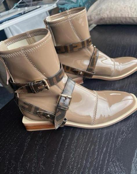Boots new 37, Ophalen of Verzenden, Zo goed als nieuw, Zwart