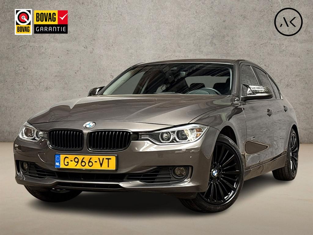 BMW 3 Serie 320i High Executive 184Pk Automaat (GROOT NAVI,, Auto's, Automaat, Gebruikt, 4 cilinders, 184 pk