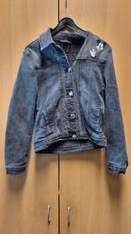 Spijkerjasje met Mickey Mouse opdruk maat 134, Gebruikt, Jongen of Meisje, Ophalen of Verzenden, Primark