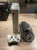Xbox 360 met 15 spellen (interen) en toebehoren, Spelcomputers en Games, Spelcomputers | Xbox 360, 360 Pro of Premium, Met 1 controller