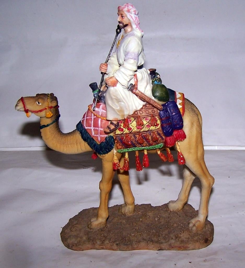 Prachtig beeld kameel met ruiter. H.18cm. Nieuwstaat., Ophalen of Verzenden, Zo goed als nieuw