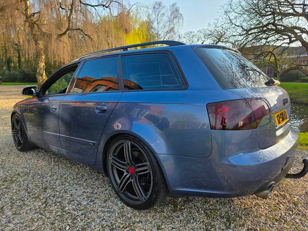Audi A4 Avant 3.2 FSI quattro Pro Line, Auto's, Audi, Blauw, A4, Origineel Nederlands, Handgeschakeld