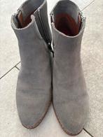 Coach suède enkellaarsjes - Grijs, Ophalen of Verzenden, Zo goed als nieuw, Grijs, Lage of Enkellaarzen