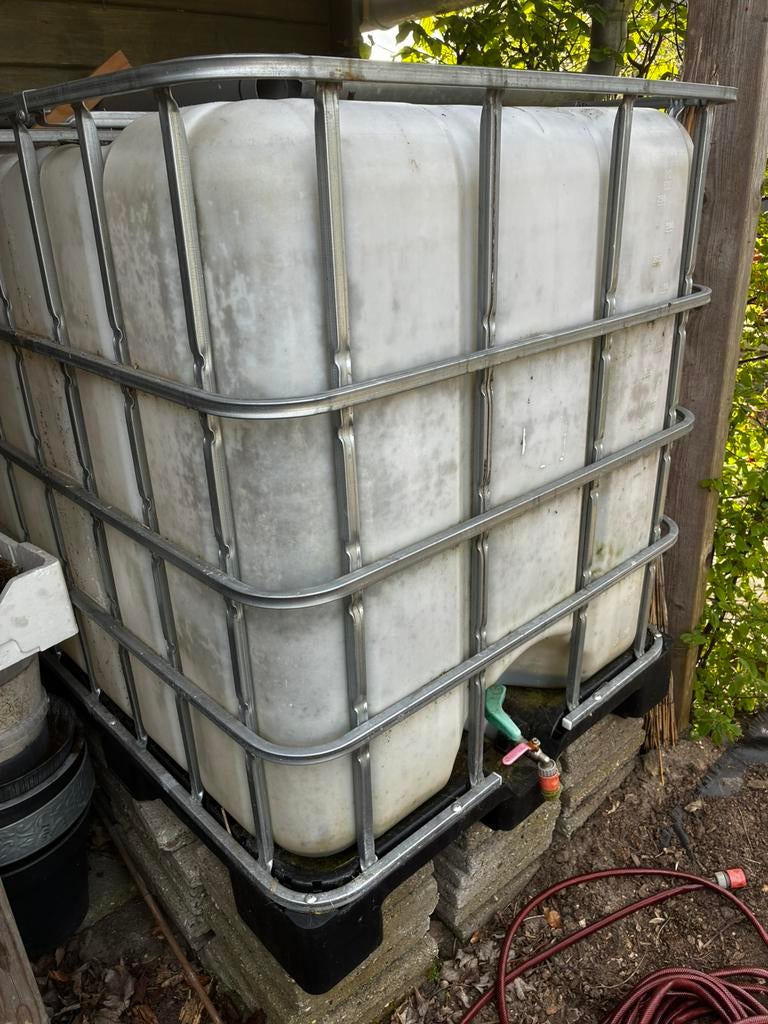 IBC-vat voor opvang regenwater, 150 liter of meer, Ophalen, Zo goed als nieuw