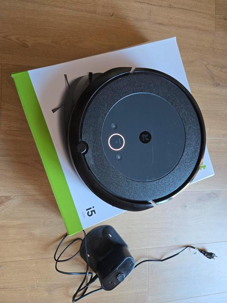 iRobot Roomba i5 Robotstofzuiger, Witgoed en Apparatuur, Stofzuigers, Gebruikt, Robotstofzuiger, Reservoir, Ophalen