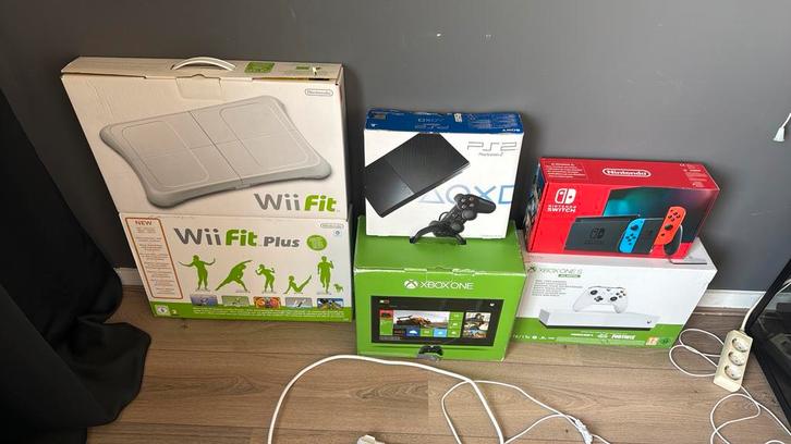 Grote verzameling Consoles *Rare*, Verzamelen, Complete verzamelingen en Collecties, Ophalen