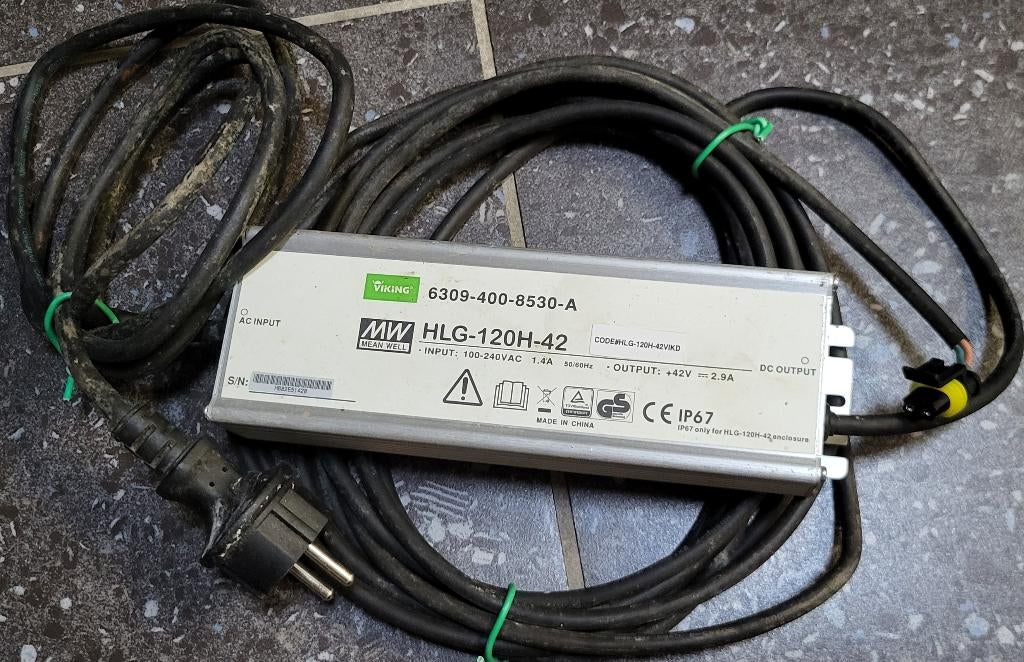 Viking 42v voeding voor o.a. RMI en MI modellen, Tuin en Terras, Robotmaaiers, Ophalen of Verzenden, Nieuw, 20 tot 25 cm