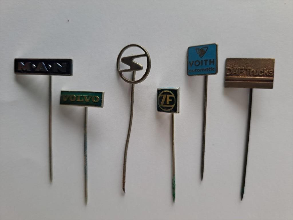 6 speldjes auto / trucks, Ophalen of Verzenden, Gebruikt, Transport, Speldje of Pin