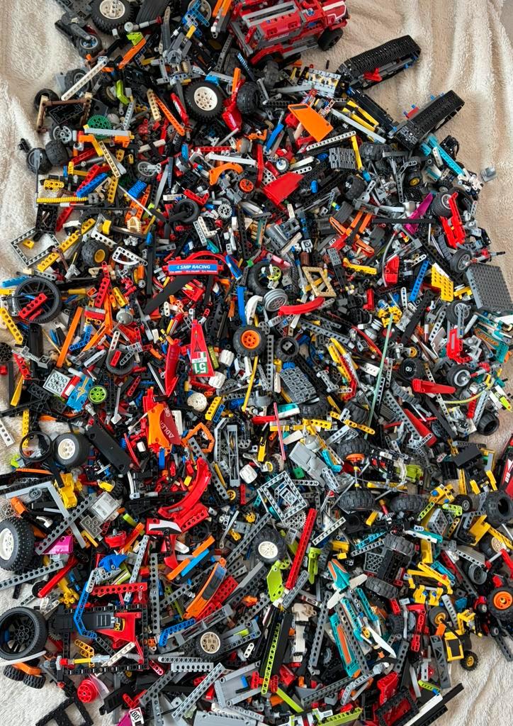 LEGO Technic heel veel technisch lego, Kinderen en Baby's, Speelgoed | Duplo en Lego, Gebruikt, Ophalen of Verzenden