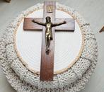 Vintage religieus houten kruis met Jezus, Antiek en Kunst, Ophalen of Verzenden