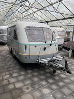 Eriba 480 Future, 2 aparte bedden, Rondzit, Particulier, 4 tot 5 meter