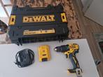 DeWalt 18V XR Klopboormachine met accu en lader, Ophalen of Verzenden, Minder dan 400 watt, Variabele snelheid, Zo goed als nieuw