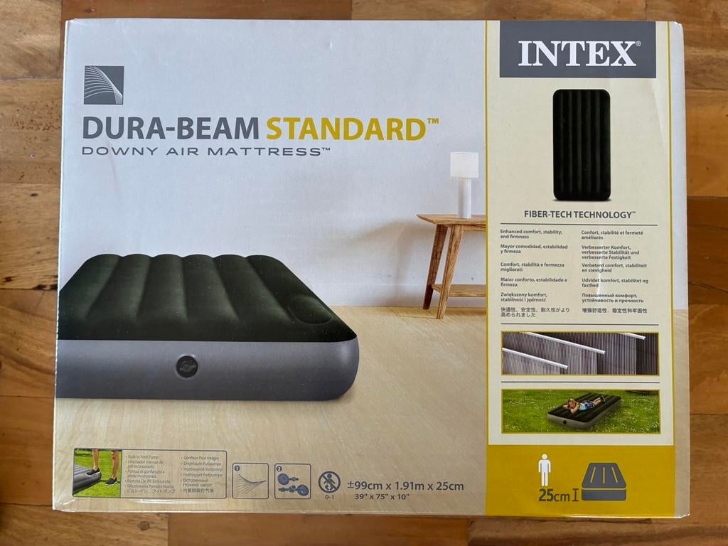 Intex luchtbed met ingebouwde voetpomp en twee hoeslakens, Ophalen, Ingebouwde pomp, Nieuw, 1-persoons