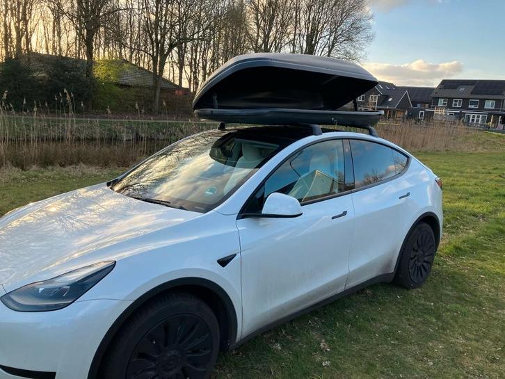 dakdragers inclusief dakkoffer t.b.v. Tesla Y, Auto diversen, Dakkoffers, Zo goed als nieuw, Ophalen