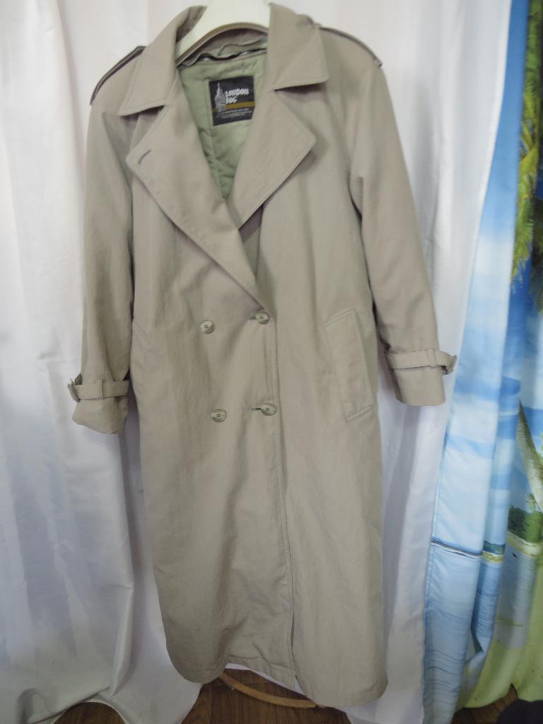 beige oversized trenchcoat jas + thermolite mt 38 London Fog, Maat 38/40 (M), Beige, Gedragen, London Fog