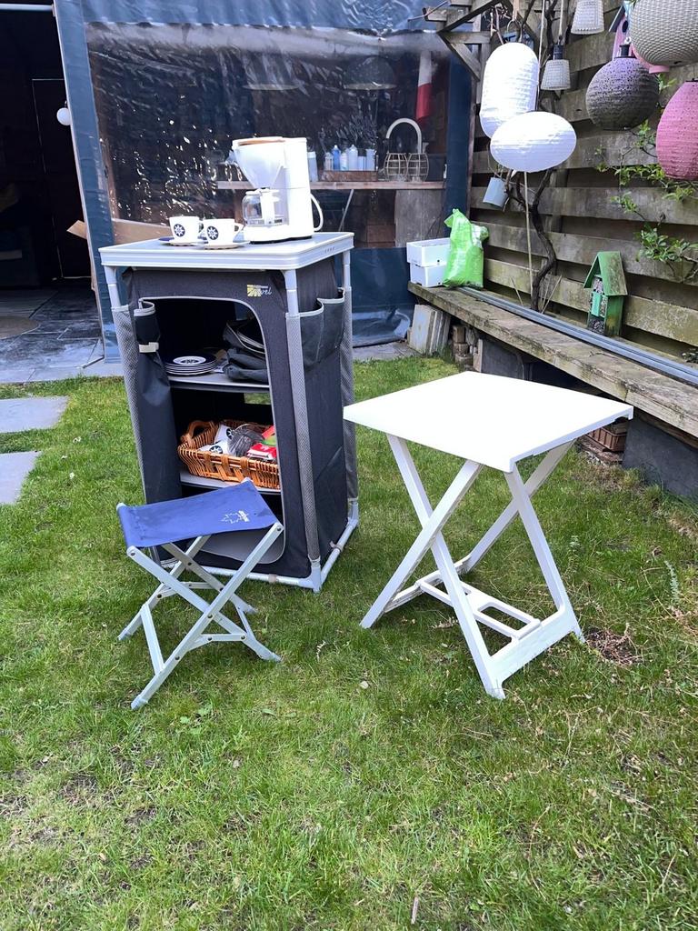Camping benodigdheden: , tafel, krukjes, kooktoestel, Ophalen of Verzenden, Gebruikt