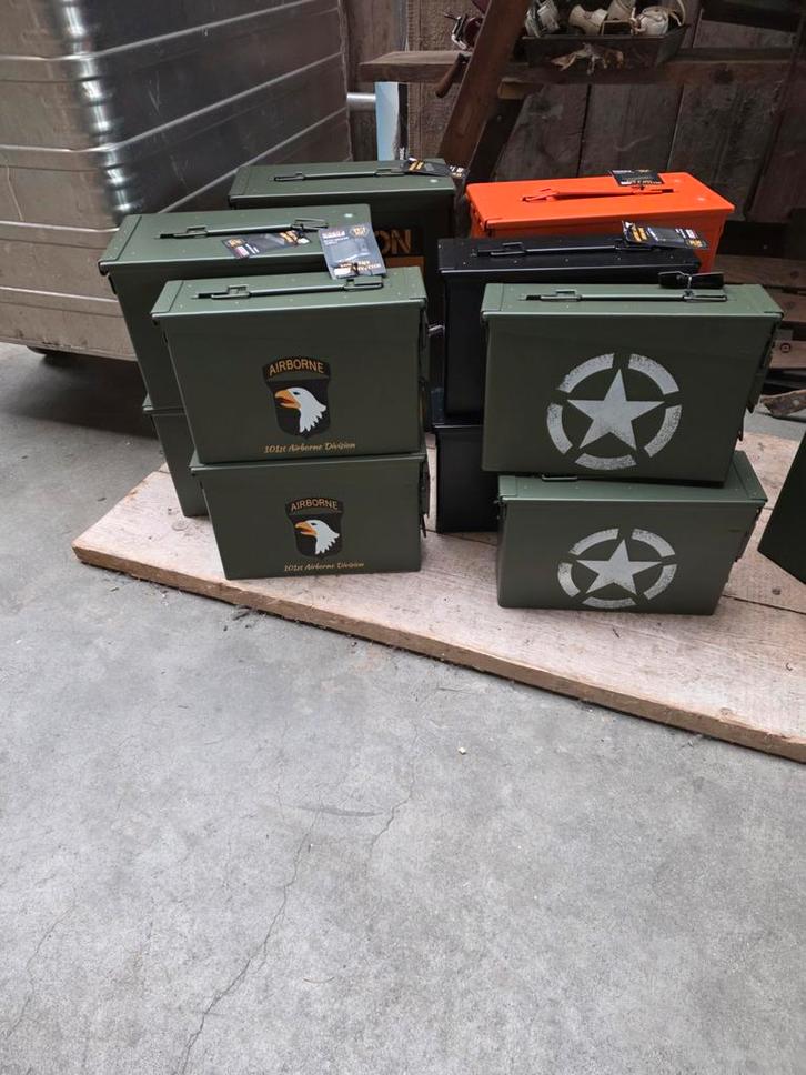 Nieuwe metalen munitiekisten. 30 en .50 cal diverse prints, Verzamelen, Militaria | Algemeen, Landmacht, Nederland, Ophalen of Verzenden