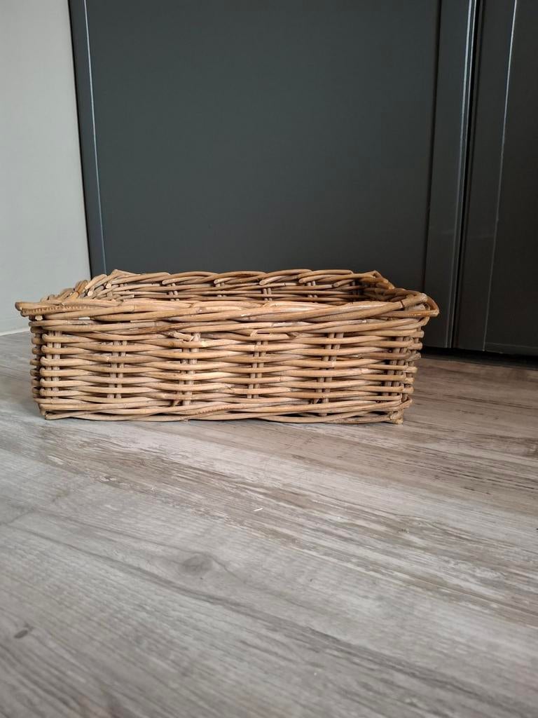 Rieten mand - opbergmand, Huis en Inrichting, Ophalen of Verzenden, Zo goed als nieuw, Rechthoekig, Riet