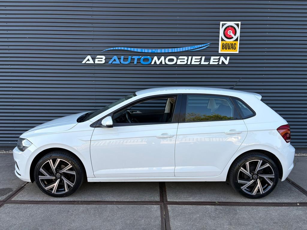 Volkswagen Polo 1.0 TSI Comfortline CARPLAY/ NAVI, Auto's, Volkswagen, Voorwielaandrijving, Gebruikt, 95 pk, Met garantie (alle)