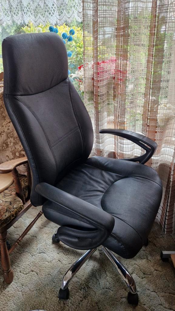 Bureaustoel - Comfortabel en Verstelbaar, Huis en Inrichting, Bureaustoelen, Ophalen of Verzenden