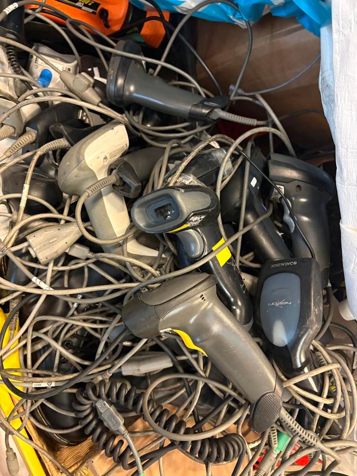 Mix scanners barcode - 12 stuks, Computers en Software, Scanners, Gebruikt, Barcodescanner, Ophalen of Verzenden