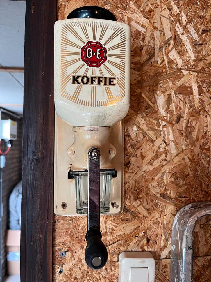 Douwe Egberts koffiemolen, Antiek en Kunst, Antiek | Keukenbenodigdheden, Ophalen