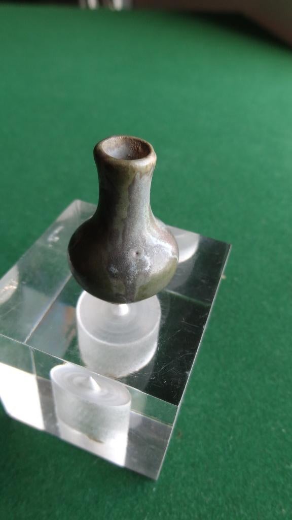 Miniatuur Klein plateel vaasje 32mm, Antiek en Kunst, Ophalen of Verzenden