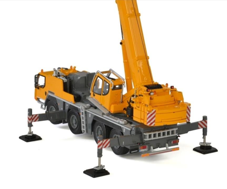 WSI LTM 1090 - 4.2 - LIEBHERR, Hobby en Vrije tijd, Modelauto's | 1:50, Wsi, ., Nieuw, Ophalen of Verzenden