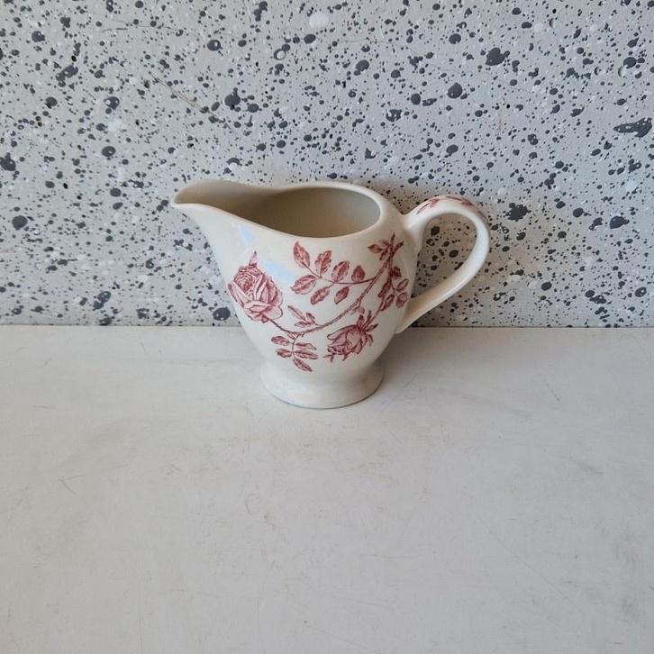 Churchill Rose melkkannetje, Antiek en Kunst, Antiek | Servies los, Ophalen of Verzenden