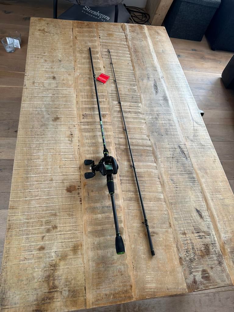 Nieuwe Arca Tricksy reelhengel + molen gevl lijn, 2.00m 90gr, Watersport en Boten, Hengelsport | Roofvissen, Nieuw, Complete set