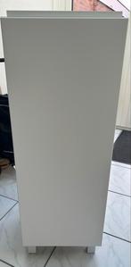 IKEA Metod Kast op pootjes - Zo goed als nieuw, Ophalen, Zo goed als nieuw