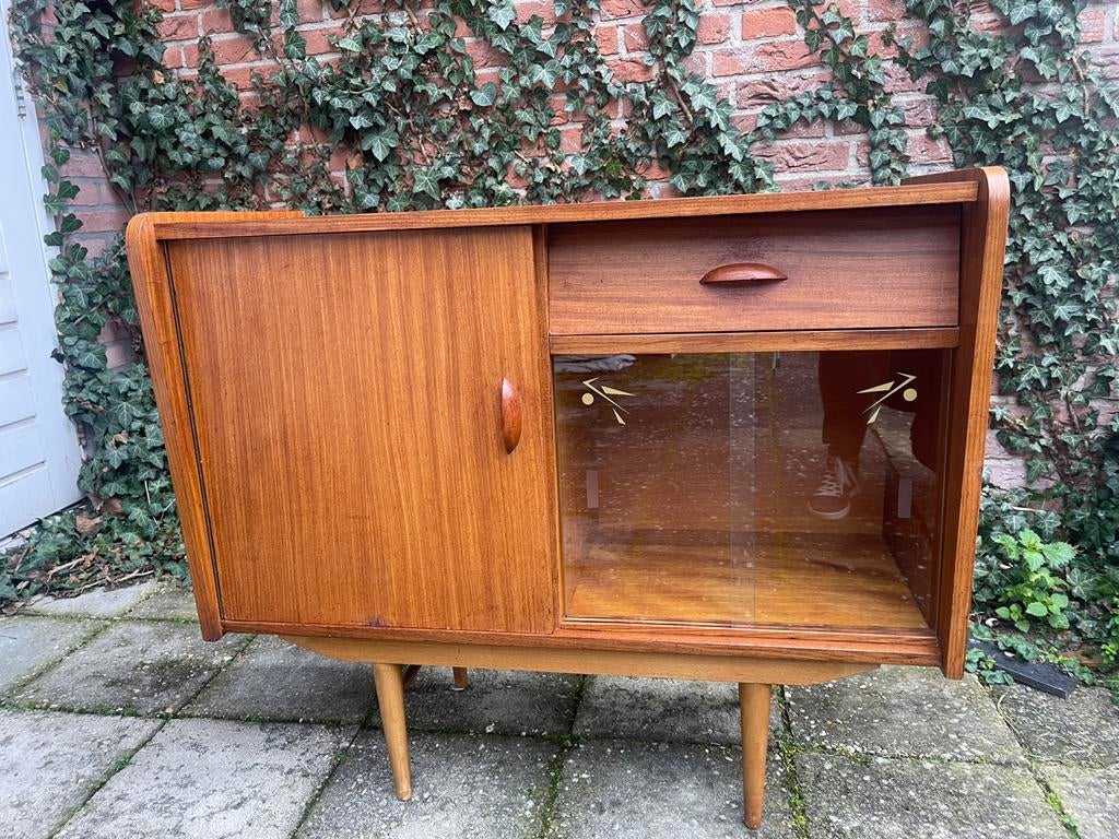 Vinage vitrinekastje sixties, Ophalen, O, O, O