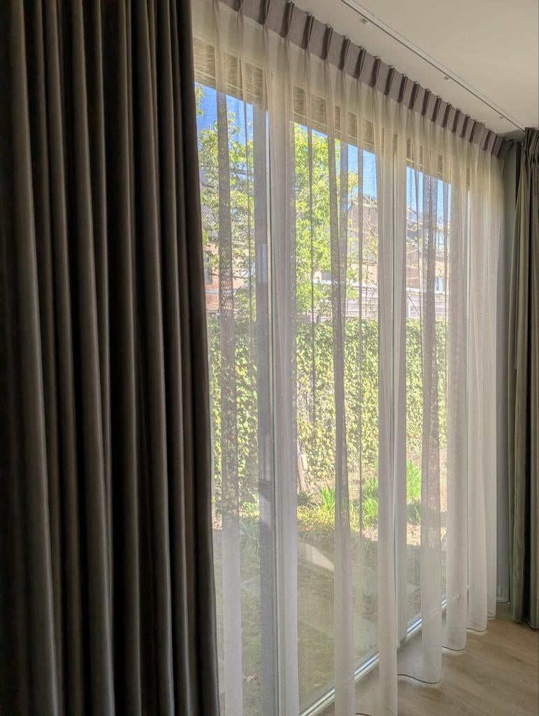 Veneta gordijnen 248 x 261 cm - Nieuwstaat, 200 cm of meer, Ophalen of Verzenden, Zo goed als nieuw, 200 cm of meer