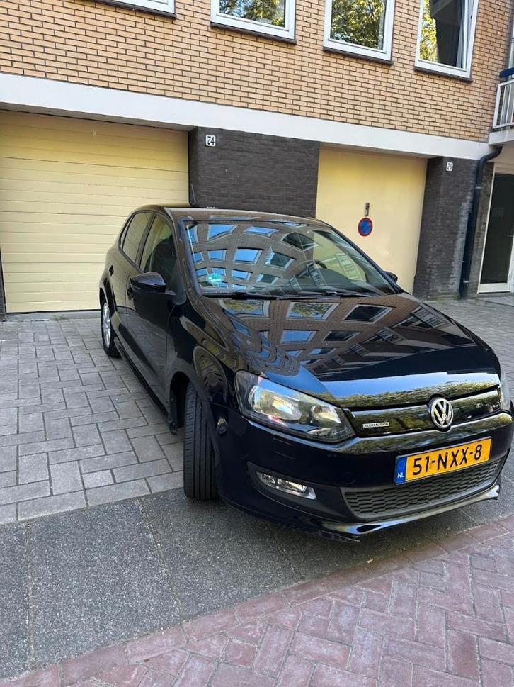 VW Polo 2011 Highline, CarPlay, Stoelverwarming, APK 04-2027, Auto's, Volkswagen, Particulier, Polo, Airbags, Airconditioning