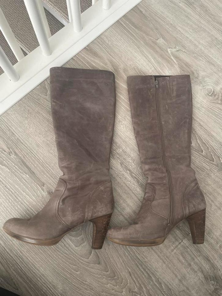 Le ballon laarzen beige/lichtbruin maat 41, Kleding | Dames, Schoenen, Gedragen, Hoge laarzen, Beige, Ophalen of Verzenden