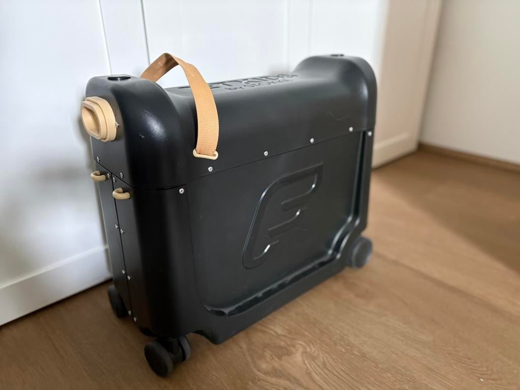 Stokke JetKids BedBox reiskoffer en vliegtuigbedje, Kinderen en Baby's, Kinderspulletjes, Zo goed als nieuw, Ophalen
