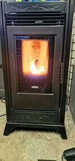 Ravelli rv 80 pelletkachel, Ophalen of Verzenden, Overige brandstoffen, Pelletkachel