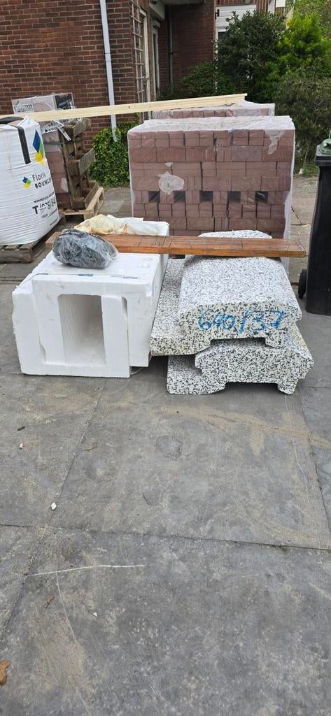 Piepschuim bekisting, afstandhouders en vloerbroodjes, Doe-het-zelf en Verbouw, Overige Doe-het-zelf en Verbouw, Ophalen of Verzenden