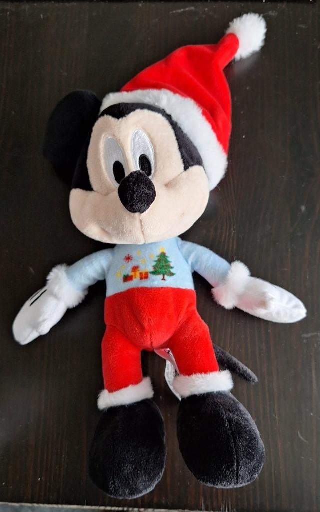 Te koop nieuwe originele kerst Mickey Mouse van Disney., Verzamelen, Ophalen of Verzenden, Mickey Mouse, Nieuw, Knuffel