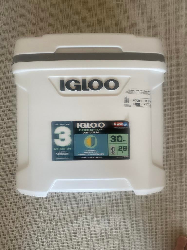 Igloo Marine Ultra Latitude 30 koelbox 28L, Ophalen of Verzenden, Zo goed als nieuw, Koelbox, Koelelement