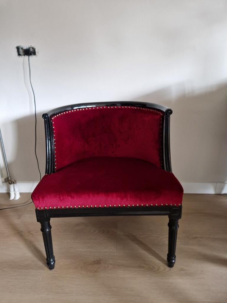 Twee stoeltjes rood. Eichholtz, Huis en Inrichting, Stoelen, Ophalen, Rood, Twee